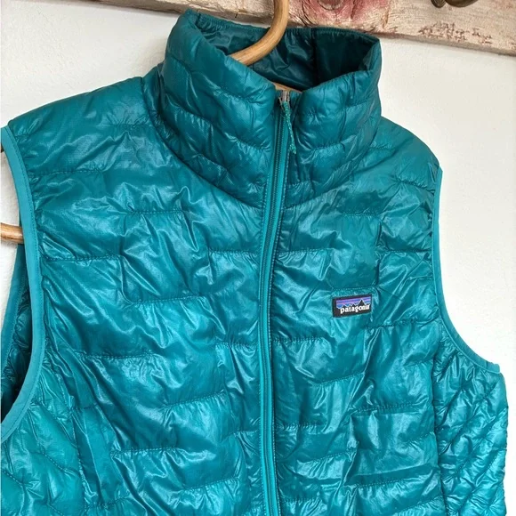 Patagonia Micro Puff Turquoise Down Quilted Vest Women's size XL - Picture 3 of 4